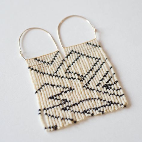 Jeera Tapestry Earring in snow Snow Earrings, Handmade Beaded Earrings, Handmade Earrings Beaded, Linear Pattern, Beaded Jewelry Patterns, Earring Sale, Bead Jewellery, Lovely Jewellery, Seed Bead Jewelry