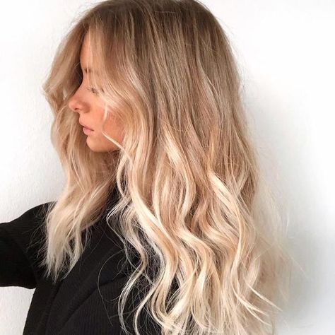 Rambut Brunette, Hairstyles Ponytail, Golden Blonde Hair, Hair Color Caramel, Balayage Blonde, Caramel Hair, How To Lighten Hair, Honey Blonde Hair, Hairstyles Wedding