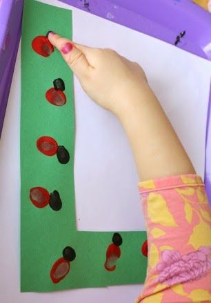 L is for Ladybug Preschool Alphabet Craft: Cute way to learn the letter L! L Projects For Preschool, L Is For Ladybug, Ladybugs Preschool, Letter L Crafts, Ladybug Craft, Preschool Letter Crafts, Alphabet Crafts Preschool, Abc Crafts, Alphabet Letter Crafts