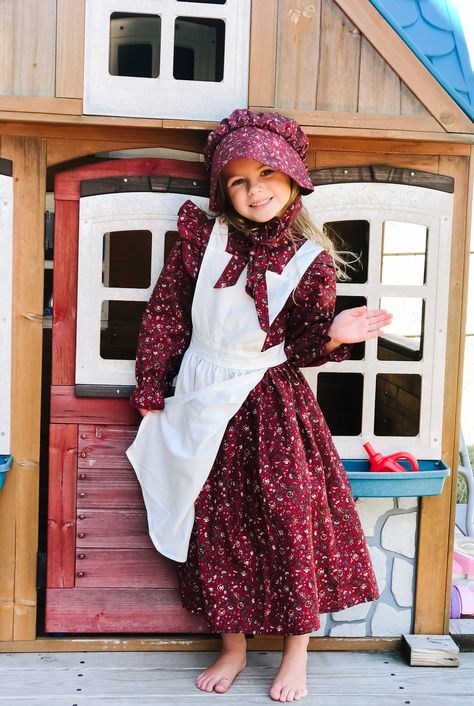 Pioneer Girl Costume, Pioneer Girl, 19th Century Dress, School Performance, Character Day, Pretty Costume, Western Frontier, Pioneer Day, Yellow Clothing