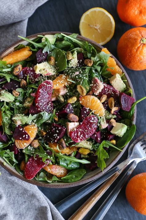 Citrus Roasted Beet Salad with avocado, pistachios, hemp seed, and lemon dressing - a vitamin-packed adventure for a clean meal #vegan #paleo #healthy Healthy Vegetarian Meal Plan, Roasted Beet Salad, Citrus Recipes, Vegetarian Meal Plan, Citrus Salad, Beet Salad, Roasted Beets, Hemp Seed, Vegan Salad