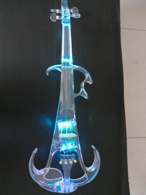 Crystal violin Unique Violin, Cool Violins, Violin Design, Instruments Art, Electric Violin, Learn Violin, Violin Lessons, Cheap Guitars, Handmade Guitar