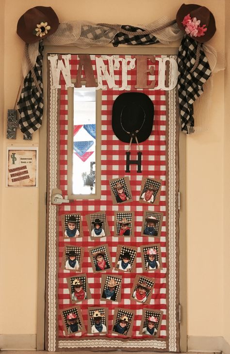 Rodeo Door Decorations Western Theme, Country Themed Classroom, Western Theme Door Decorating Ideas, Wild West Door Decorations, Rodeo School Theme, Western Classroom Door Ideas, Western Theme Classroom Door, Country Classroom Theme, Western Door Decorations For School