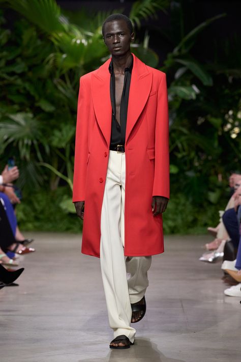 Ss23 Runway, Spring 2023 Ready To Wear, 2023 Ready To Wear Collection, 2023 Ready To Wear, Michael Kors Men, Michael Kors Collection, Spring 2023, Fashion Show Collection, Striped Linen