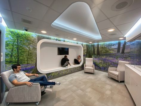 AHN Forbes Hospital Emergency Department Behavioral Health Suite - IKM Inc Hospital Emergency, Healthcare Interior Design, Perimeter Lighting, Hospital Design, Healthcare Design, Emergency Department, Health Design, Emotional Wellbeing, Overhead Lighting