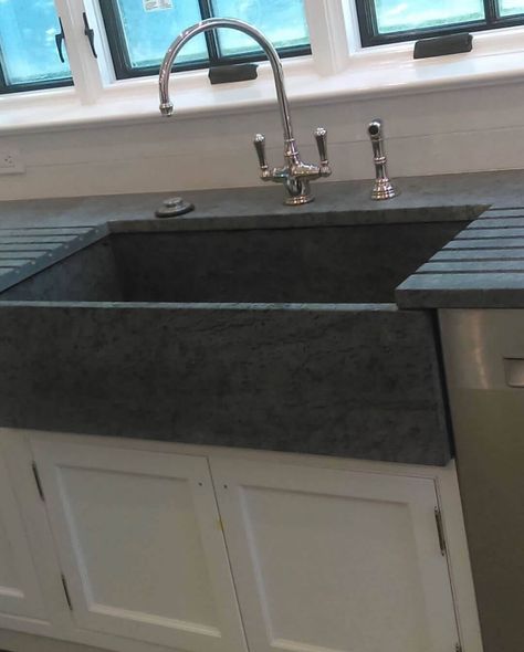 Soapstone Sinks – Soapstone Virginia, Maryland, DC Soapstone Sink Kitchen, Soapstone Sinks Kitchen, Soapstone Farmhouse Sink, Soapstone Sink, Soapstone Countertops Kitchen, Soapstone Kitchen, Black Kitchen Sink, Soapstone Countertops, Wash Tubs