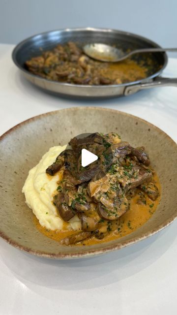 Jon Watts on Instagram: "Quick & Easy Beef Stroganoff 😍

This will go with almost anything, try serving it with some creamy mash, pasta, or even rice! 😋 

Here’s what you need to make this:

250 g Sirloin steak
20 g Butter
1 Onion, diced
200 g Mushrooms, sliced
4 Cloves of garlic, chopped
1 tsp Paprika
150 ml Beef stock
150 ml Crème fraiche
1 tsp Dijon mustard
15 g Parsley, chopped

Check out my website for the full written recipe 🙌 

Have a go at this one and let me know how you get on! ❤️" Beef And Mushroom Recipe, Easy Beef Stroganoff, Chopped Steak, Beef Stroganoff Easy, Creamy Mash, Sirloin Steak, Beef Stock, Sirloin Steaks, Beef Stroganoff