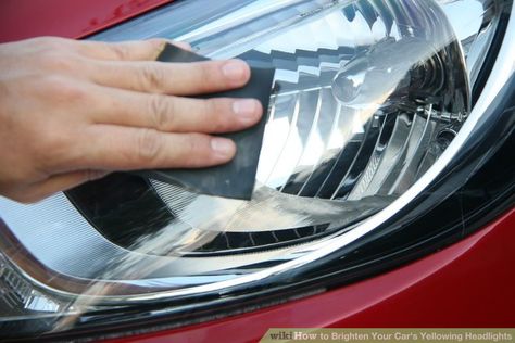 How to Brighten Your Car's Yellowing Headlights: 8 Steps Clean Foggy Headlights, How To Clean Car, Cleaning Headlights On Car, Glass Cleaner Recipe, Cleaning Car Windows, Foggy Headlights, Car Cleaner Interior, Headlight Cleaner, Headlight Restoration Kit