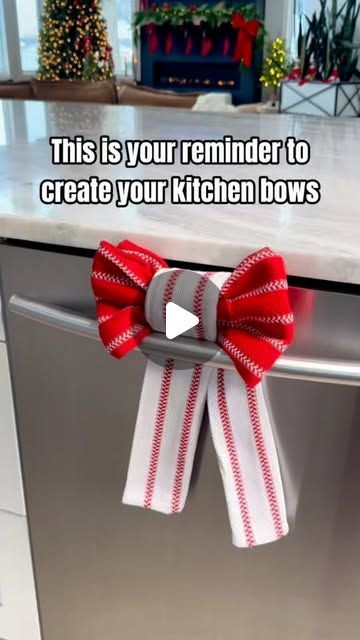 Shannon Nelson | Design | Lifestyle on Instagram: "Don’t Forget to Create your Holiday Bows in your Kitchen. Comment ‘BOW’ and I’ll DM you the link or click the link in my bio to SHOP https://liketk.it/4YTlR 🎀🤍❤️

These towels make for the perfect holiday bows because they’re a tad longer than a normal kitchen towel and they’re the perfect thickness. They come in many colors but the red and greens are absolutely perfect for the holidays. 

#holidaydecor #christmasdecor #homedecor #coquette @_lanelinen" Towel Folds, Normal Kitchen, Folding Hacks, Christmas City, Holiday Bows, Napkin Folding, Christmas Classroom, Coastal Christmas, Colorful Christmas