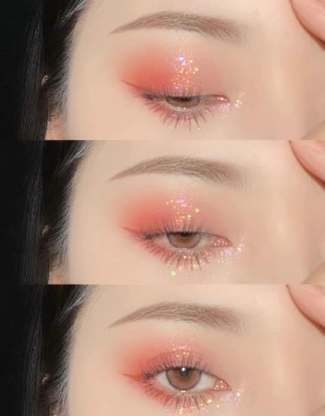 Korean Orange Makeup, Peach Korean Makeup, Peach Douyin Makeup, Orange Douyin Makeup, Orange Makeup Aesthetic, Korean Pink Makeup, Orange Glitter Makeup, Peach Makeup Look, Peach Eye Makeup