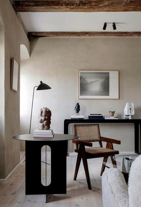 Danielle Siggerud, Wabi Sabi Interior, Washing Walls, Timeless Interior, Timber Beams, Shed Homes, Room Deco, Japanese Interior, Australian Homes