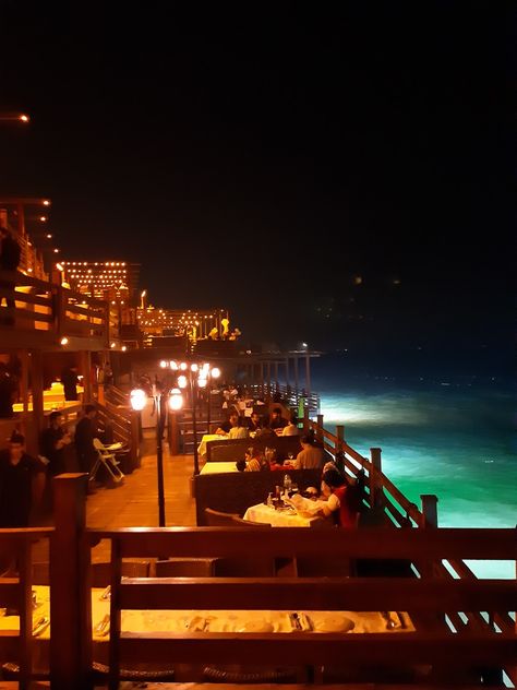 Karachi Restaurant Snaps, Kolachi Restaurant Karachi Snaps, Karachi Restaurants Snaps, Do Darya Karachi Snaps, Do Darya Karachi, Karachi Snaps, Pakistani Restaurant, Pakistan Aesthetic, Pakistan Pictures