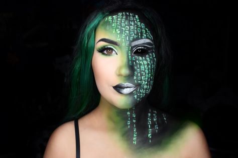 matrix inspired makeup #matrix #matrixmakeup Matrix Makeup Halloween, Matrix Makeup Ideas, The Matrix Makeup, Matrix Makeup Look, Matrix Makeup, Alien Halloween Makeup, Cyberpunk Makeup, Bird Makeup, Futuristic Makeup