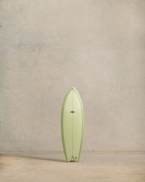 Green Surfboard Aesthetic, Green Surfboard, Board Designs, Surfboard Design, Surf Board, Salt Life, Pastel Green, Board Design, Green Aesthetic