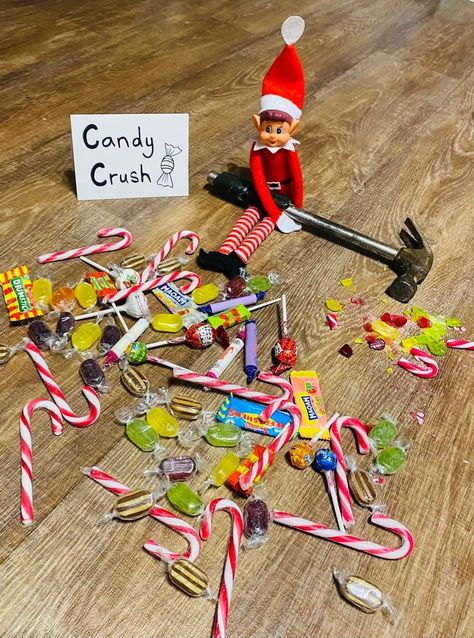 Candy Elf On The Shelf Ideas, Elf On The Shelf Mini Candy Canes, Elf On The Shelf Candy Crush, Elf Ideas Candy Canes, Elf On The Shelf And Candy Canes, Elf Smarties, Candy Cane Elf Ideas, Elf Ideas With Candy Canes, Elf Carrying Case