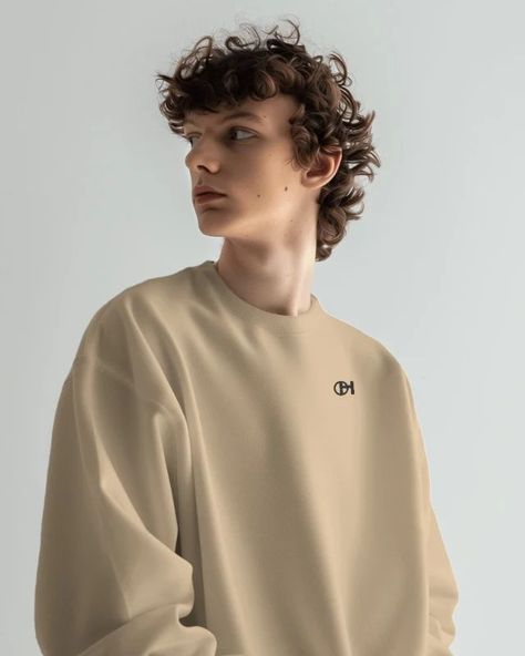 Discover minimalist fashion with our beige crewneck sweatshirt, adorned with #Hercco's iconic #OH logo. Made from #organiccotton, it offers comfort and sophistication in a timeless piece. Celebrate sustainable fashion and add a touch of modernity to your wardrobe. Beige Crewneck, Minimalist Fashion, Timeless Pieces, Sustainable Fashion, Crewneck Sweatshirt, Crew Neck Sweatshirt, Organic Cotton, Crew Neck, Wardrobe