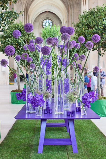 Purple Flower Arrangements, Vanda Orchids, Corporate Flowers, Modern Flower Arrangements, Flowers Arrangements, Deco Floral, Modern Flower, Glass Vases, Floral Display