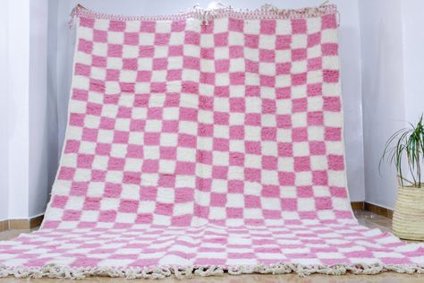 Pink Checkered Rug, Checkered Carpet, White Checkered Rug, Checker Rug, Moroccan Pink, Pink And White Checkered, Checkerboard Rug, Colorful Moroccan Rugs, Carpet For Living Room