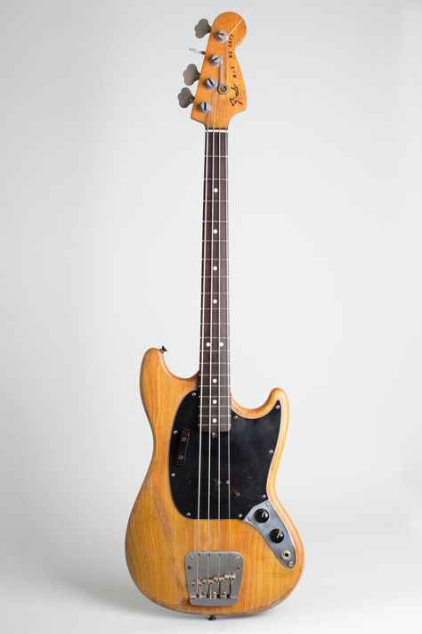 Fender Mustang Electric Bass Guitar (1978)  RetroFret Vintage Guitars Vintage Guitars Acoustic, Bass Design, Custom Bass Guitar, Ovation Guitar, Fender Mustang, Guitar Exercises, Best Guitar Players, Learning Guitar, Electric Bass Guitar