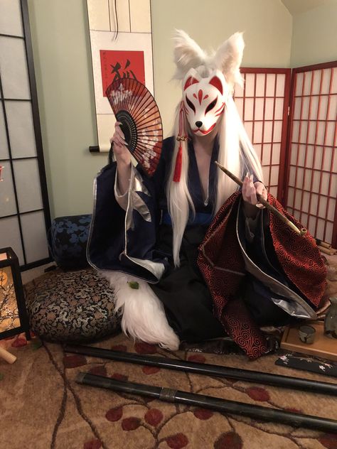 Kitsune Outfit, Mythology Costumes, Mask Outfit, Japanese Kitsune, Future Of Technology, Japanese Fox, Fox Costume, Kitsune Mask, Japanese Costume