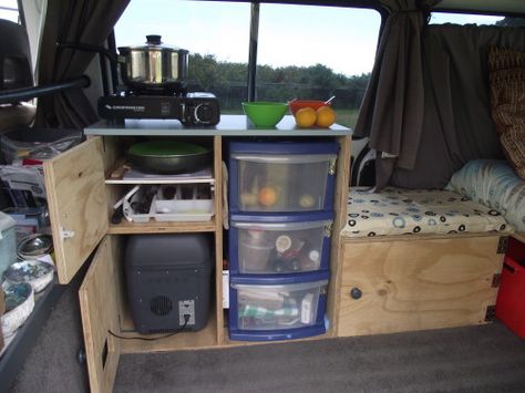 Van Mitsubishi L300 - english version - van-mitsubishi Van Kitchens, L300 Mitsubishi, Campers Van, Mini Campers, Camper Van Kitchen, Van Kitchen, Kangoo Camper, Kombi Motorhome, Minivan Camping