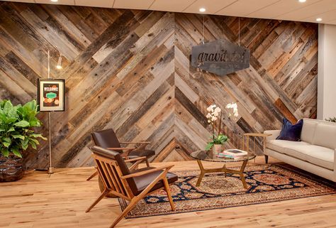 Wood Plank Feature Wall, Wood For Walls, Loft Wood Wall, Outdoor Wall Paneling Ideas, Chevron Pattern Wall, Diagonal Wood Wall, Wood Design Walls, Reclaimed Wood Walls, Patterned Wood Wall