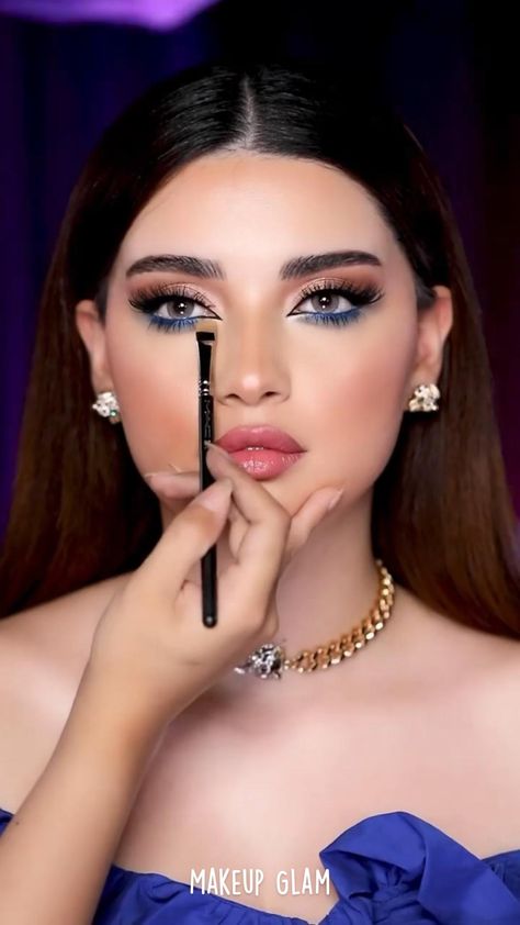 Eyeshadow Blue Dress, Makeup Looks For A Royal Blue Dress, Royal Blue Dress Eye Makeup, Coral And Blue Eye Makeup, African American Women Makeup, Makeup Tutorial For Blue Dress, Makeup For Royal Blue Dress Prom, Makeup Ideas For Navy Blue Dress, Makeup With Royal Blue Dress