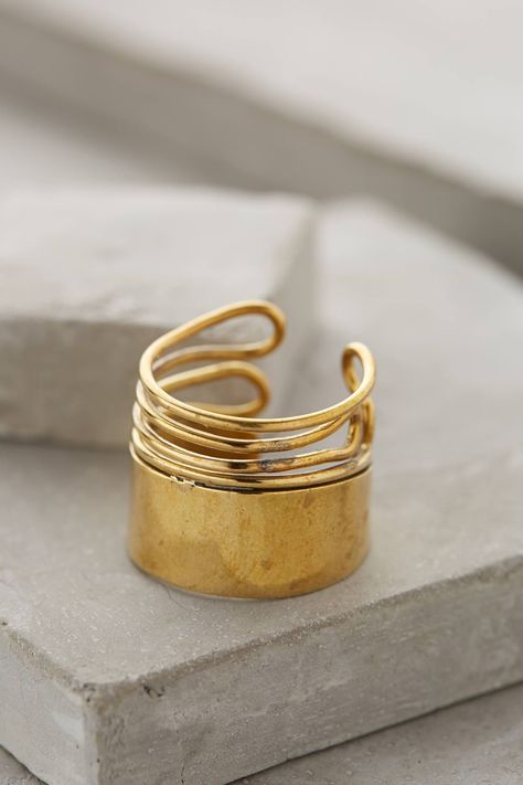 Anthro ring Brass Rings, Jewelry Photography, Put A Ring On It, Brass Ring, Bling Bling, Silver Band, Jewelry Inspiration, My Jewellery, Beautiful Jewelry