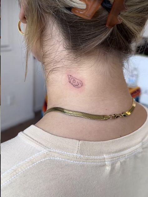 Tiny Oyster Tattoo, Oyster Tattoo Simple, Small Oyster Tattoo, Mussel Tattoo, Oyster Shell Tattoo, Shell Small Tattoo, Mussel Shell Tattoo, Shell Stick And Poke, Delicate Shell Tattoo