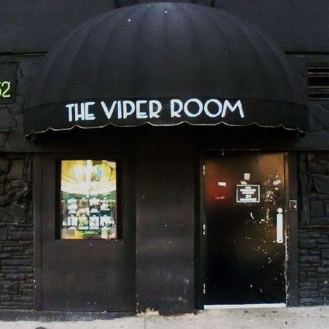 photo-viper-room Apocalypse Now Movie, The Viper Room, Hollywood Aesthetic, Michael Hutchence, Sunset Strip, Santa Monica Pier, Old Building, Travel List, Toilets