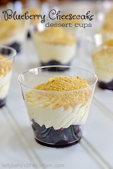 Blueberry Cheesecake Dessert Cups | These little cups are perfect for a brunch, dessert table or any celebration where you want something small to serve. Small Dessert Table Ideas, Blueberry Cheesecake Cups, Cheesecake Dessert Cups, Blueberry Cheesecake Dessert, Desserts Catering, Black Heaven, Quick Foods, Berry Desserts, Surprise 60th