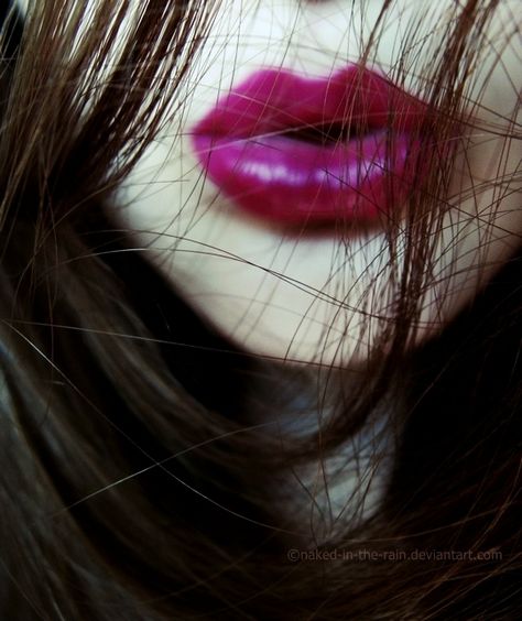 Pinkish Red Lipstick, Pale Skin Hair Color, Lipstick Tattoos, Lips Nails, Lipstick For Fair Skin, Lipstick Designs, Dark Lipstick, Rose Lipstick, Kissable Lips