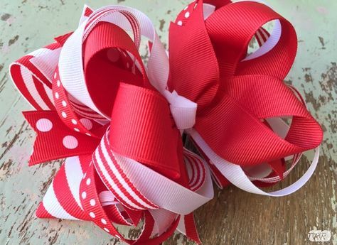 Homemade Hair Bows, Hair Bow Instructions, Hair Bows Diy Ribbon, Stacked Hair Bow, Girls Hair Bows Diy, Kids Hair Bows, Homemade Bows, Stacked Hair, Big Hair Bows