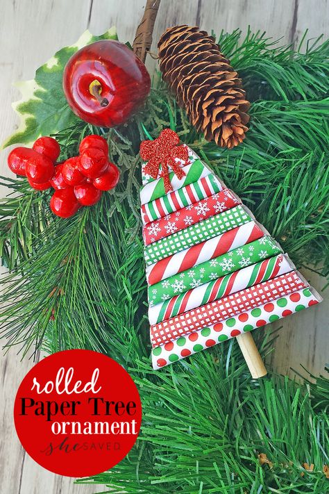 This Rolled Paper Tree Ornament craft is so easy and makes for a darling ornament or package topper! Paper Ornaments Diy, Christmas Tree Lots, Ornament Craft, Christmas Origami, Diy Ornaments, Paper Christmas Tree, Christmas Tree Crafts, Paper Tree, Paper Ornaments