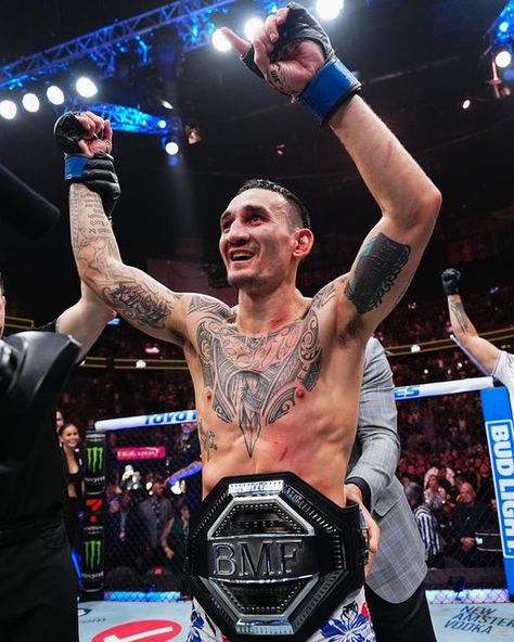 UFC Europe on Instagram: "@BlessedMMA Is Best!! Max Holloway is your new BMF champ at #UFC300!! 🏆" Max Holloway Wallpaper, Max Holloway, Ufc Fighters, Mma Boxing, Combat Sports, Role Model, Mixed Martial Arts, Muay Thai, Ufc