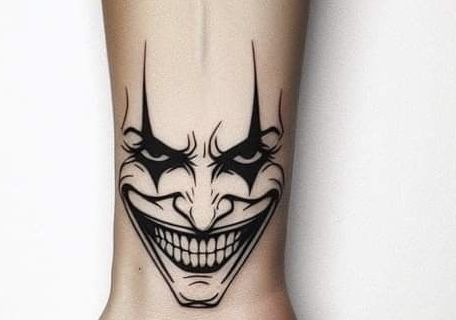 Tato Joker, Wolf Tattoo Forearm, Harry Styles Long Hair, Ace Tattoo, Cute Tattoos On Wrist, Cool Wrist Tattoos, Joker Tattoo, Skull Artwork, Wolf Tattoo