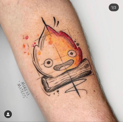 Ghost Type Pokemon Tattoo, Howell Moving Castle Tattoo, Calsifer Howl Tattoo, Studio Ghibli Calcifer Tattoo, Calsipher Tattoo, Calcifer Tattoo Black And White, Small Ghibli Tattoo, Ghibli Tattoo Minimalist, Calcifer Art