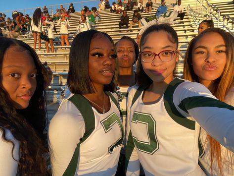 Hbcu Pictures, College Aesthetic Hbcu, Hbcu Dancers, Hbcu Cheer, Cass Tech, College Hbcu, College Decision, Cheer Team, Shades Of Black