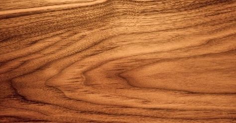 In need of solid wood on a budget? Create a faux wood grain on nearly any surface with this how-to for paint that looks like wood. Faux Wood Painting, Painted Plywood Floors, Faux Wood Paint, Mdf Furniture, Dining Table Makeover, Painting Laminate, Faux Wood Grain, Laminate Furniture, Wood Repair