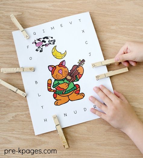 Nursery Rhymes Preschool Theme, Clothespin Clip, Nursery Rhyme Activities, November Themes, Rhyme Activities, Rhyming Preschool, Nursery Rhymes Preschool, Nursery Rhyme Theme, Preschool Boards