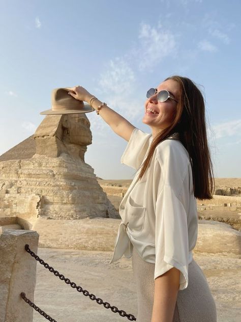 Cheap Trips, Egypt Outfits, Egypt Aesthetic, The Nile River, Egypt Fashion, Egyptian Women, Disney World Outfits, Egypt Tours, Visit Egypt