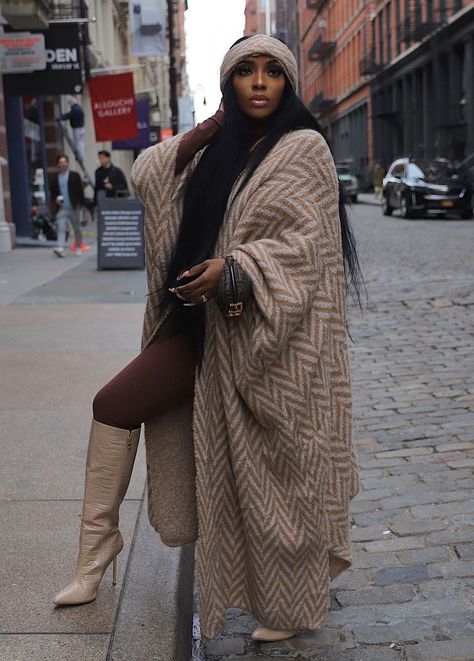 Earthy Black Woman Outfit Winter, How To Dress For Winter Outfits, Veil Outfit Casual, Baddie Winter Birthday Outfit, Animal Print Outfits Black Women, Cabin Outfit Winter, Black Women Winter Fashion, Cape Outfits For Women, Thanksgiving Outfit Black Women