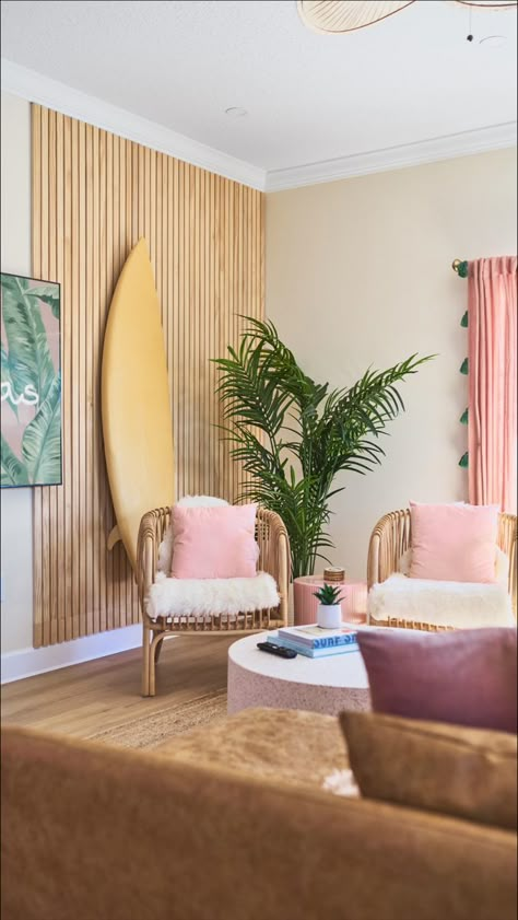 Surfer Chic Style Home, Beach Aesthetic Office, Colorful Beach Living Room, Beachy Eclectic Decor, Retro Beach Living Room, Miami Inspired Decor, Beachy Airbnb Decor, Girly Beach House, First House Bedroom Ideas