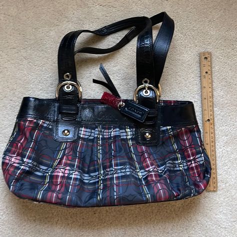 Never Used Too Small For Me. Great For Holiday Season Plaid Purse, Suede Purse, Black Leather Purse, Monogram Bag, Kate Spade Wallet, Kate Spade Purse, Black Shoulder Bag, 2024 Fashion, Coach Bag