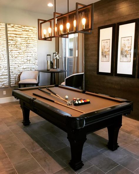 small entertainment room with dark pool table in the middle photo by Instagram user @searchviewvegas Small Billiard Room, Extra Room Ideas Creative, Flex Room Ideas, Pool Room Ideas, Billiards Room Decor, Rage Room, Bonus Room Design, Snooker Room, Bonus Room Ideas