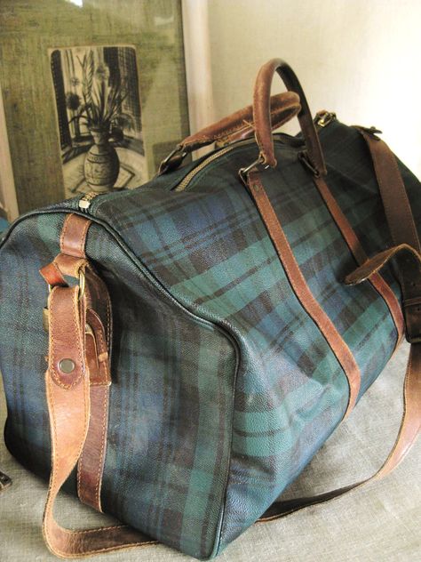 Vintage Classic Ralph Lauren Black Watch Plaid and Leather Weekender bag. Black Watch Plaid, Orange Backpack, Classic Ralph Lauren, Tartan Fashion, Plaid And Leather, Vintage Wreath, Preppy Men, Leather Weekender Bag, Leather Weekender