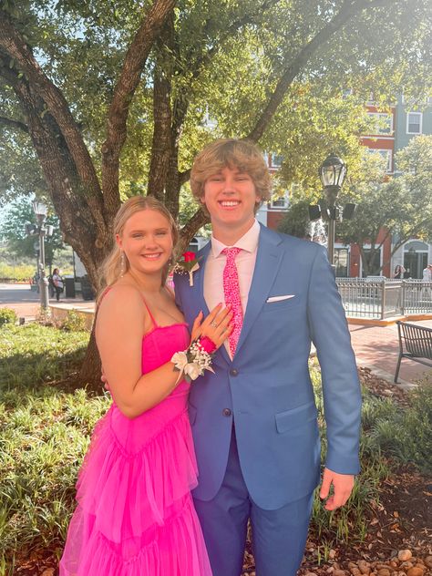 Prom Poses With Guy Best Friend, Poses With Guy Best Friend, Pink Prom Suit, Sr Pictures, Prom Flowers Corsage, Dance Pics, Prom Pics, Prom Suit, Winter Ball