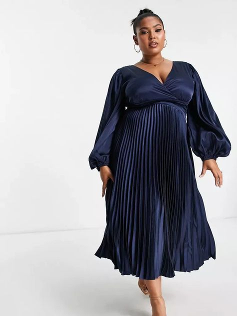 Plus Size Satin Dress, New Year's Eve Wedding, Wedding Guest Gowns, Plus Size Workwear, New Years Eve Weddings, Guest Attire, Cocktail Attire, Wedding Guest Dresses, Satin Midi Dress