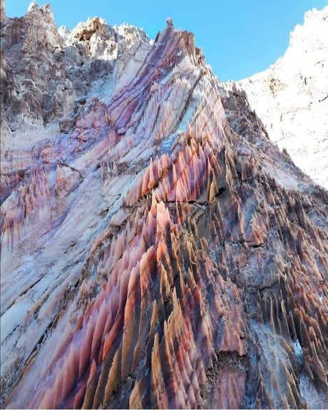 Salt Mountain, Zagros Mountains, Salt Rock, Science Girl, Salt Cave, Rock Salt, Rock Formations, Unesco World Heritage, Heritage Site