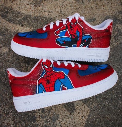 This is a custom painted spider man nike air force 1 Spiderman Shoes, Marvel Shoes, Spiderman Gifts, Custom Sneakers Diy, Spiderman Kids, Painted Nikes, Spiderman Theme, Painted Canvas Shoes, Custom Shoes Diy